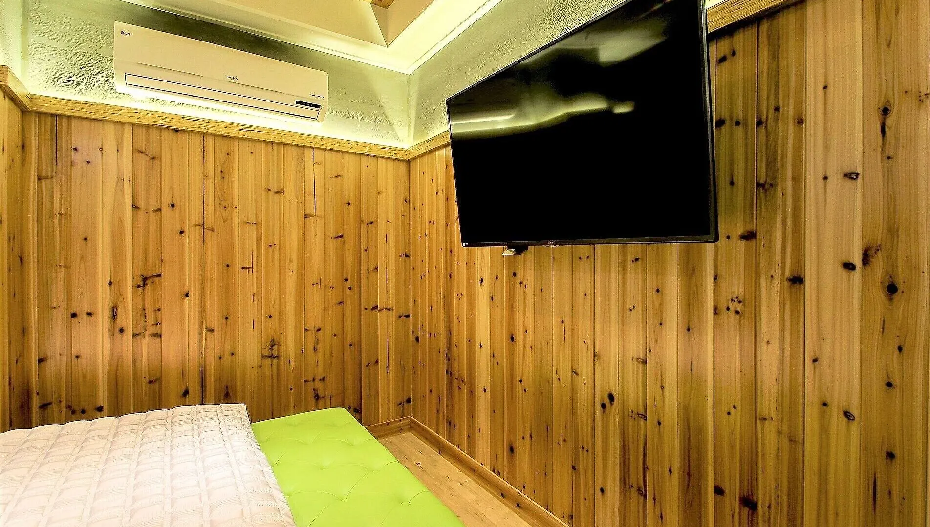 Popcorn Hotel Busan 2*,  South Korea
